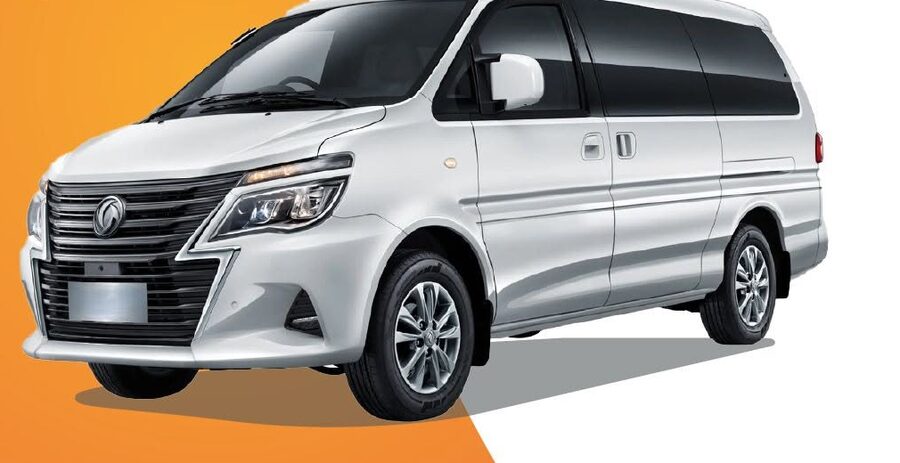 Van DFM M3 blanc